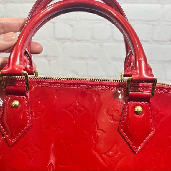 LOUIS VUITTON Vernis Alma GM Pomme D'Amour in excellent condition Y2K fashion - Picture 11 of 14